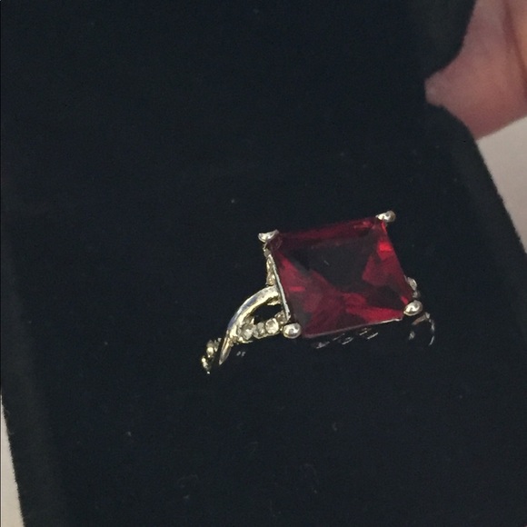 ❤️❤️ChiChi-Red Ruby 925ss Ring - Picture 3 of 7
